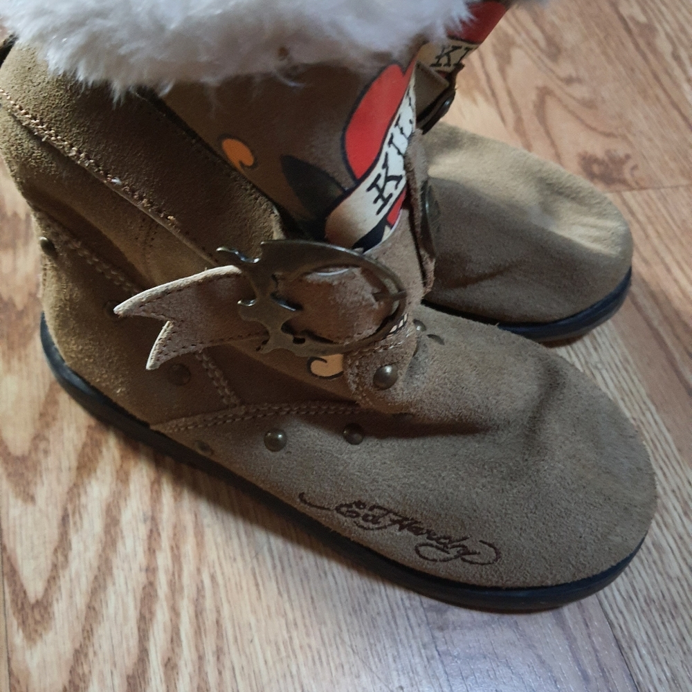 Ed Hardy Suede boots